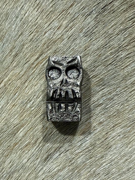 RailSpike: Skull