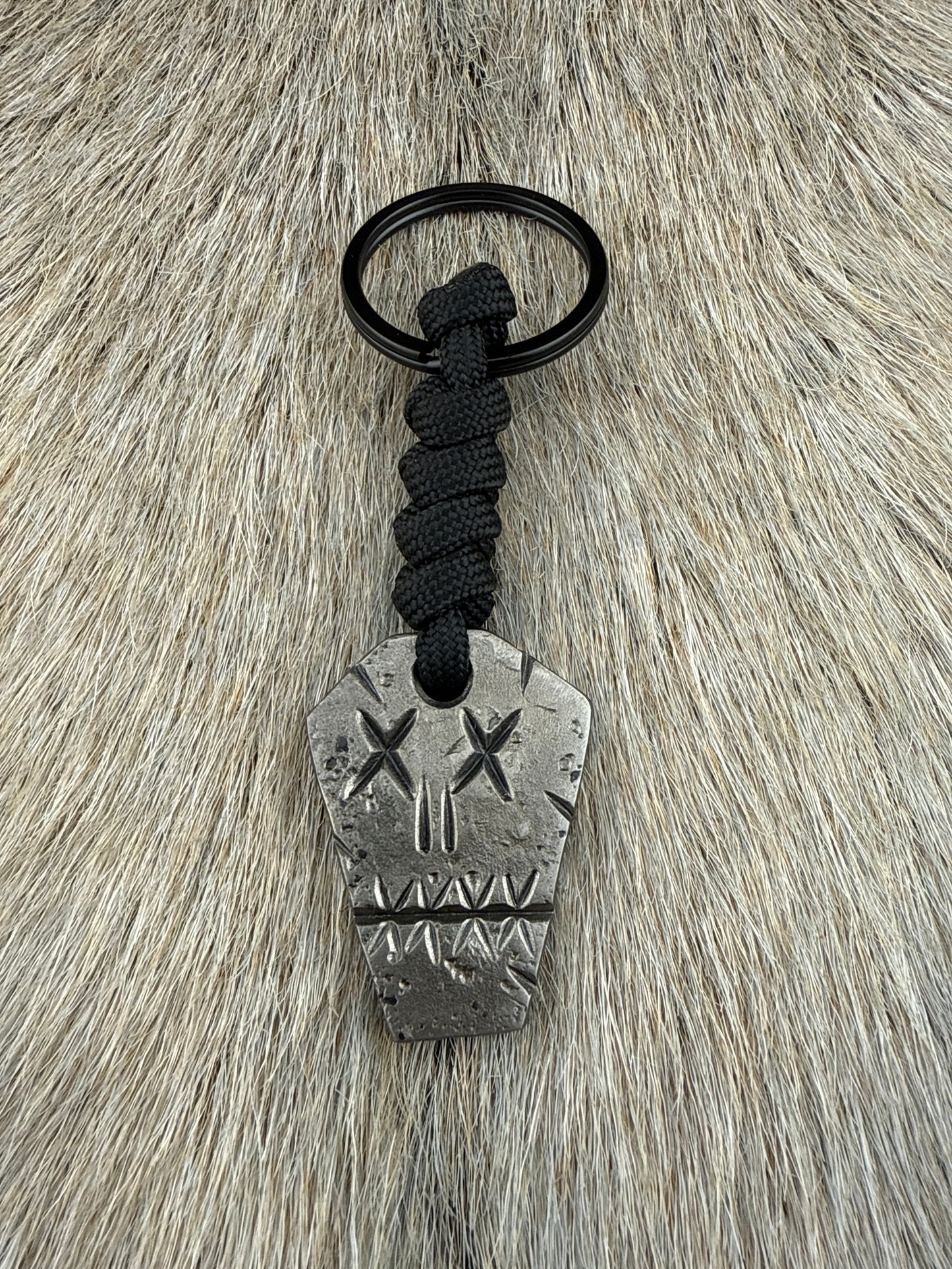 Keychain: Skull Coffin
