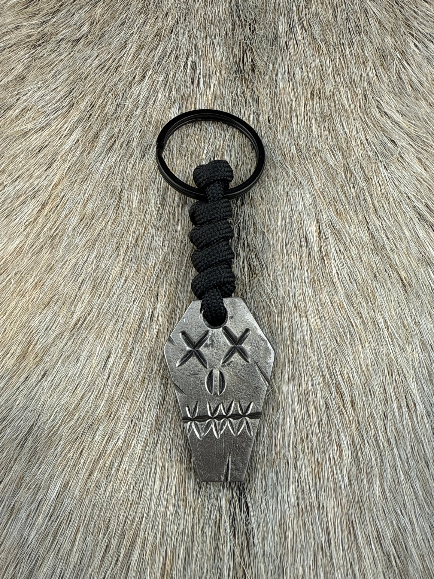 Keychain: Skull Coffin